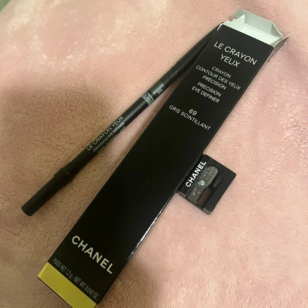 CHANEL Le Crayon Yeux in Gris Scintillant‎